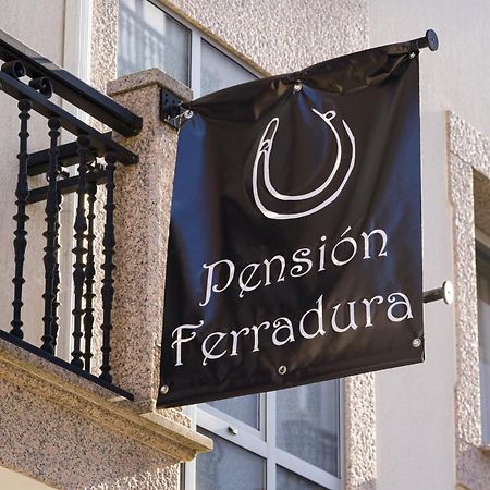 Pension Ferradura Melide Extérieur photo