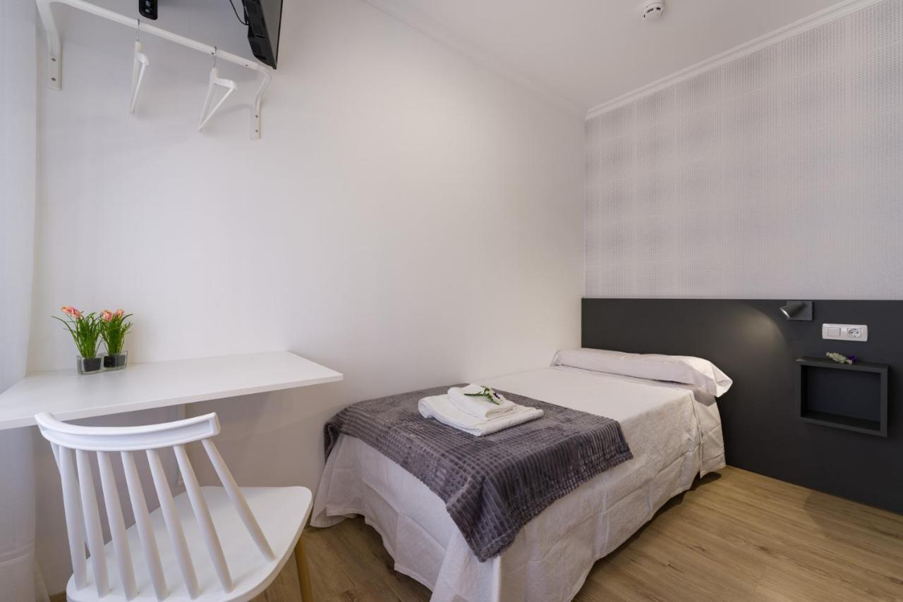 Pension Ferradura Melide Extérieur photo