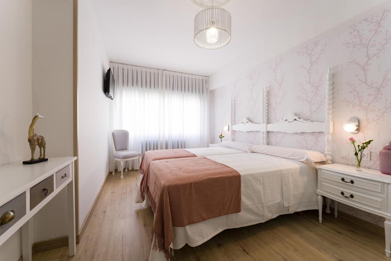 Pension Ferradura Melide Extérieur photo
