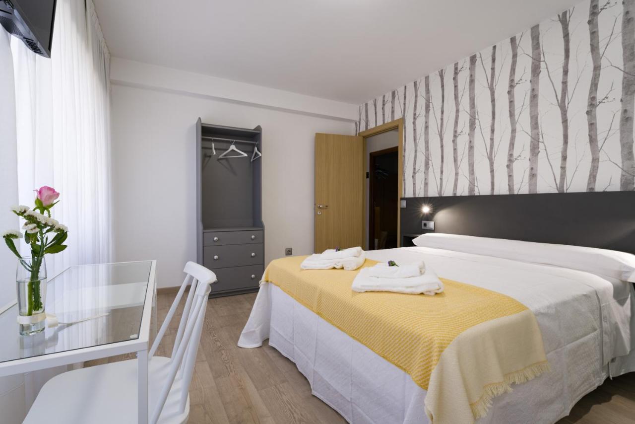 Pension Ferradura Melide Extérieur photo