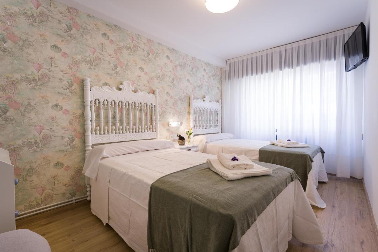 Pension Ferradura Melide Extérieur photo