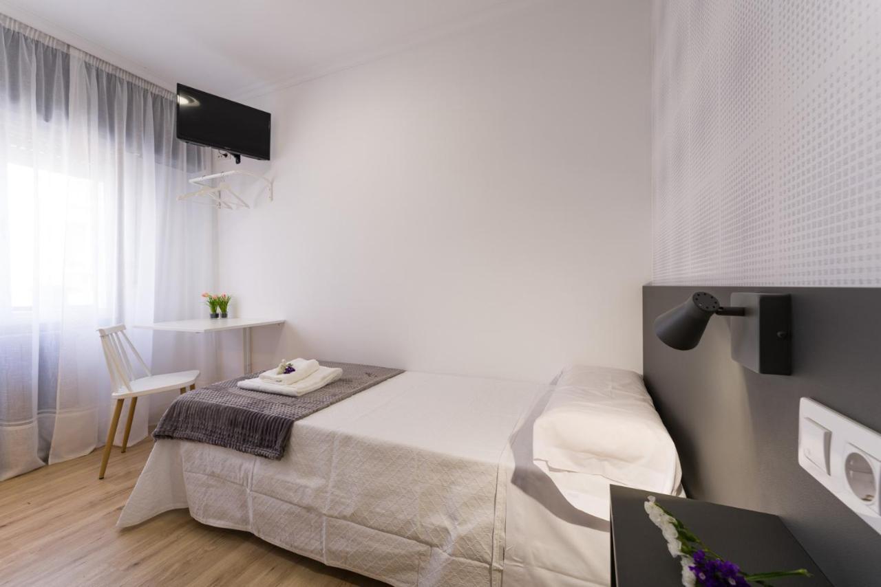 Pension Ferradura Melide Extérieur photo